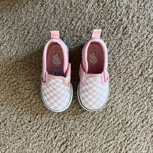 Vans checkers slip on